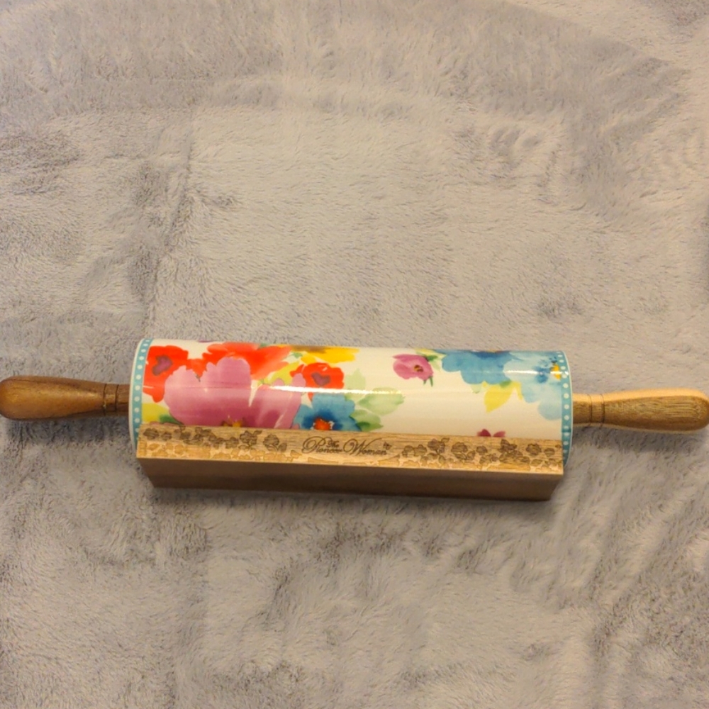 Pioneer Woman Ceramic Rolling Pin